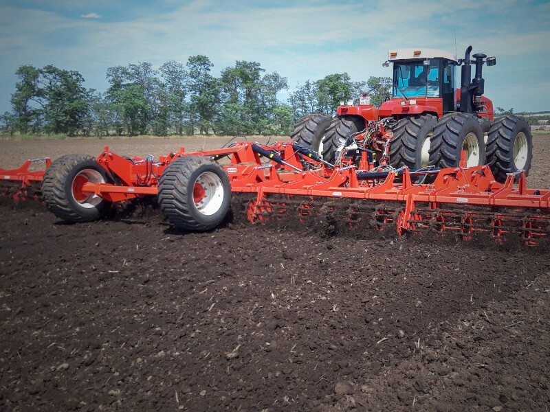 GRATOR - Seedbed cultivator
