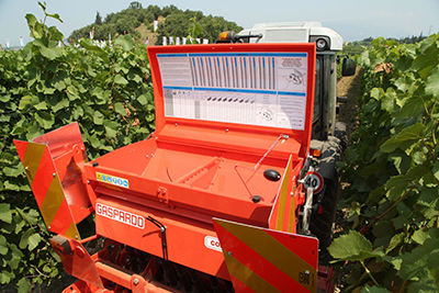 LARGE HOPPER