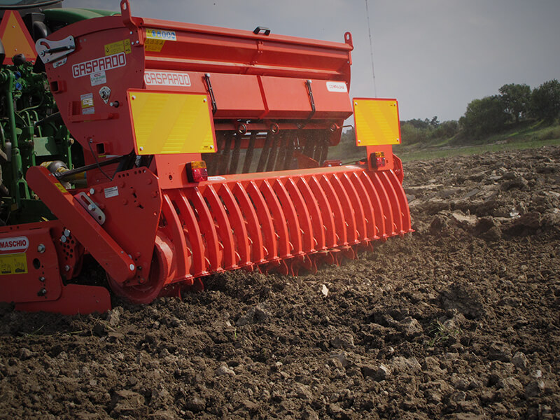 COMPAGNA - Mechanical combi seed drill for grass