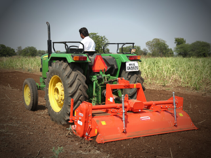 U - Cultivador fijo con cambio de velocidad