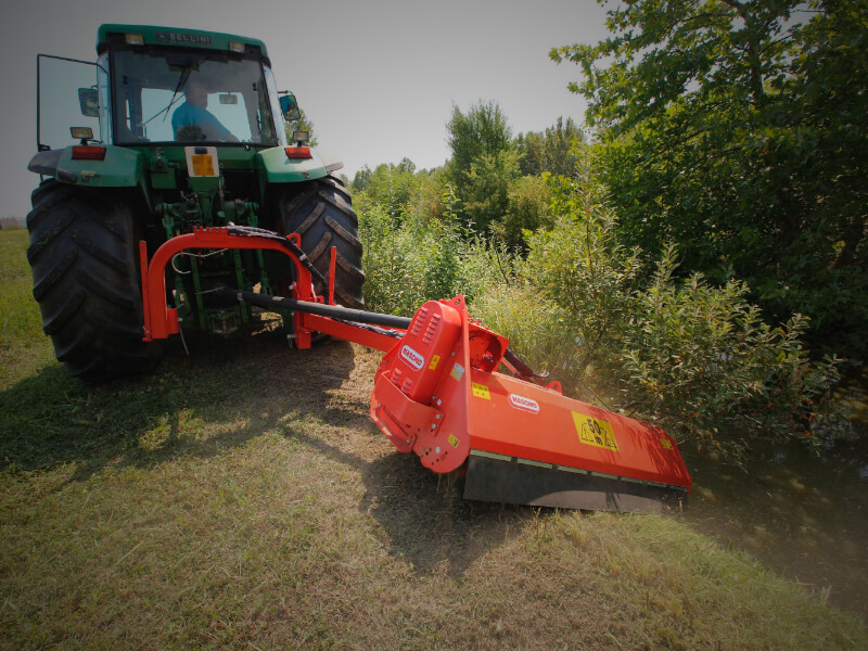 GIRAFFA XL - Side-mounted mulcher