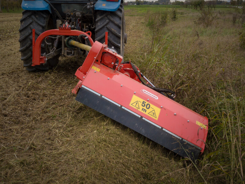 GIRAFFA L - Side-mounted mulcher
